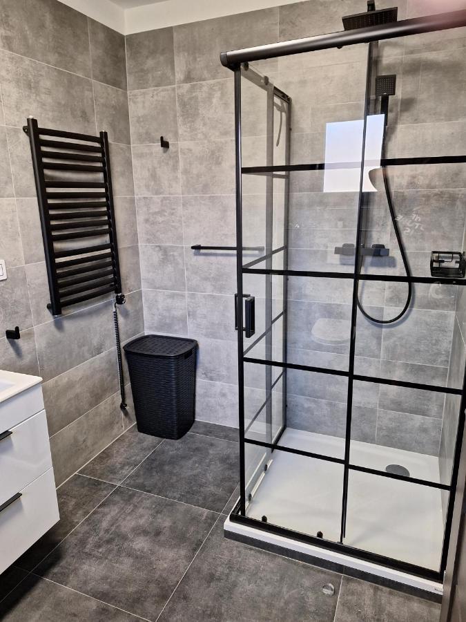 Mb Apartmany Lipno ลิปโนนัดเวิลตาวู ภายนอก รูปภาพ